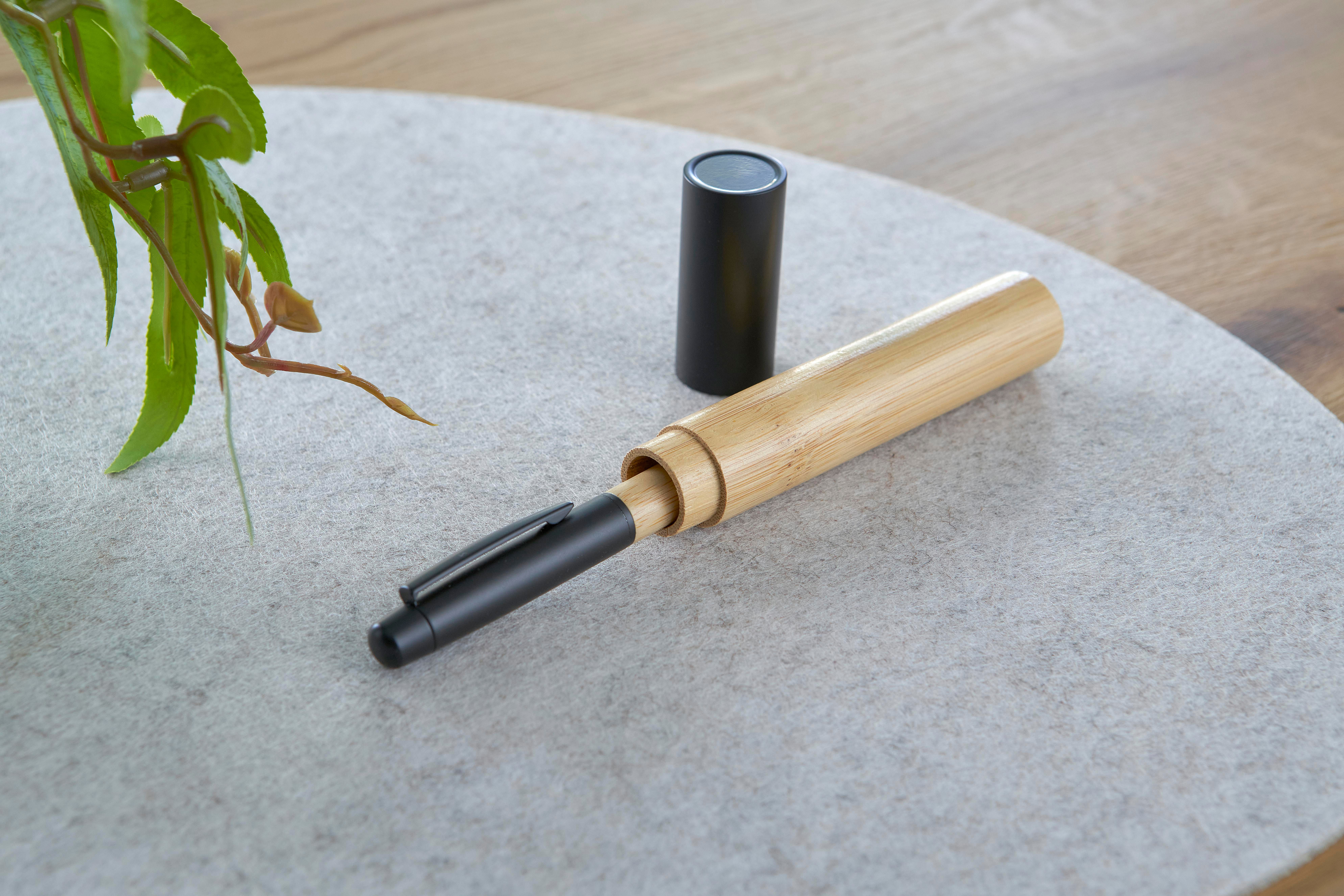 Bolígrafo giratorio de acero inox. y bambú Anke