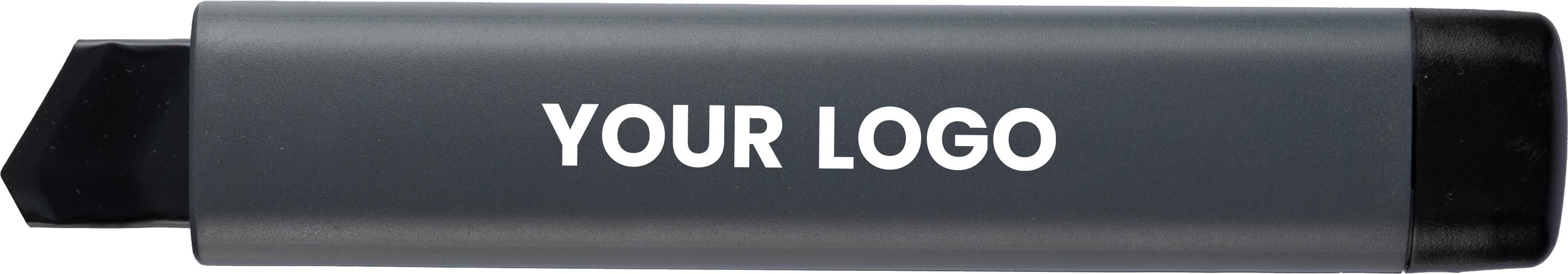 Cúter de ABS reciclado Rolf