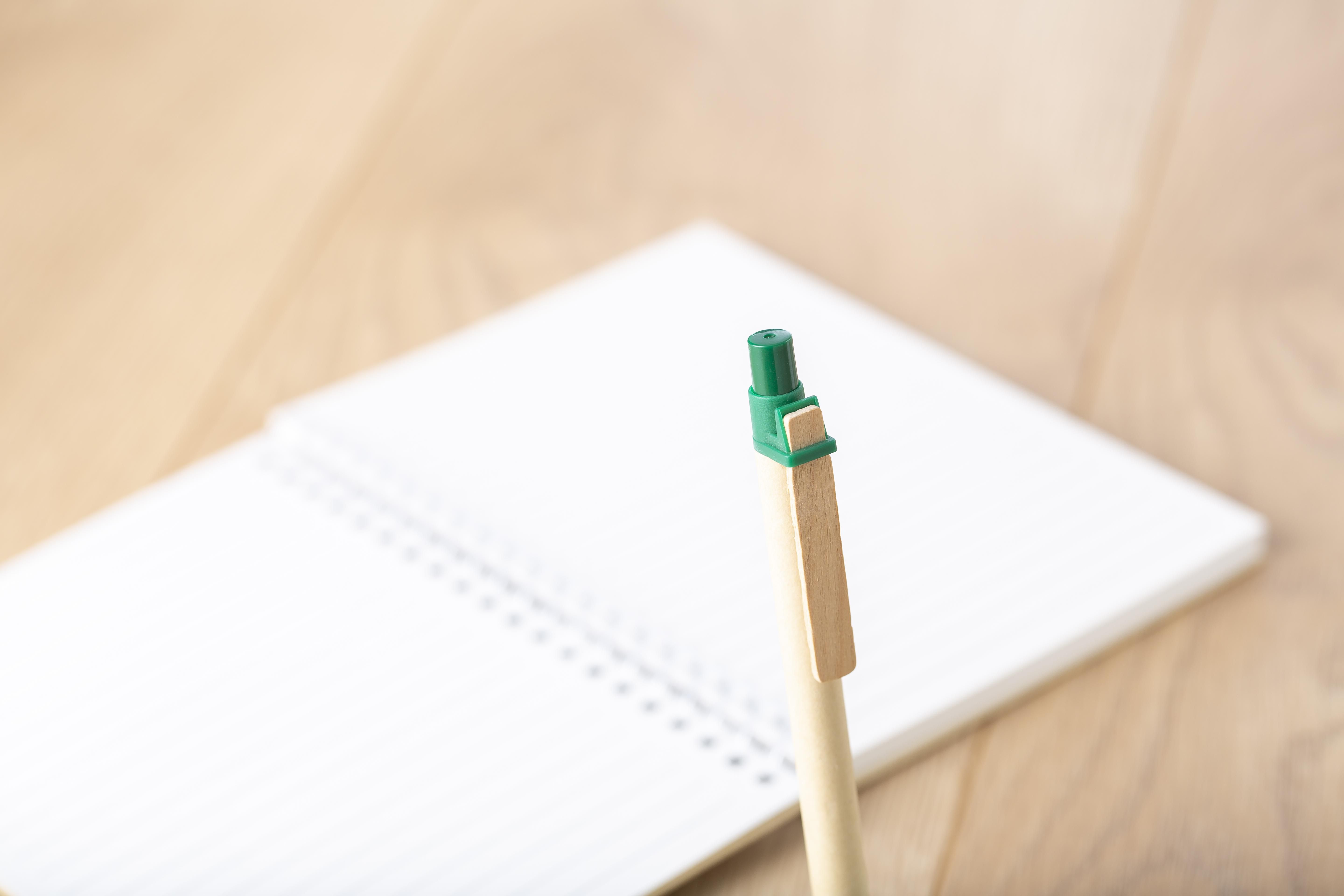 Bolígrafo de cartón Peter