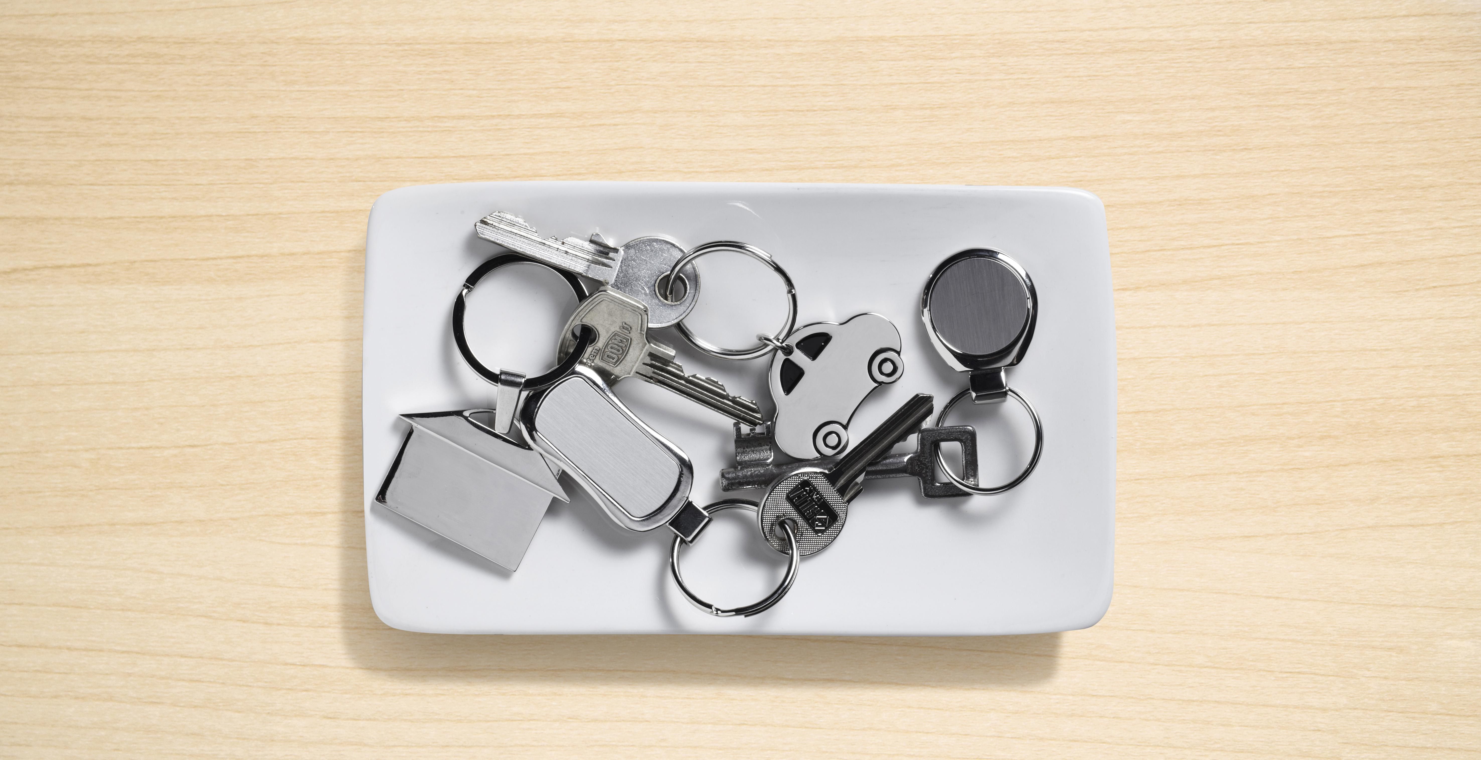 Llavero de metal Beatrice