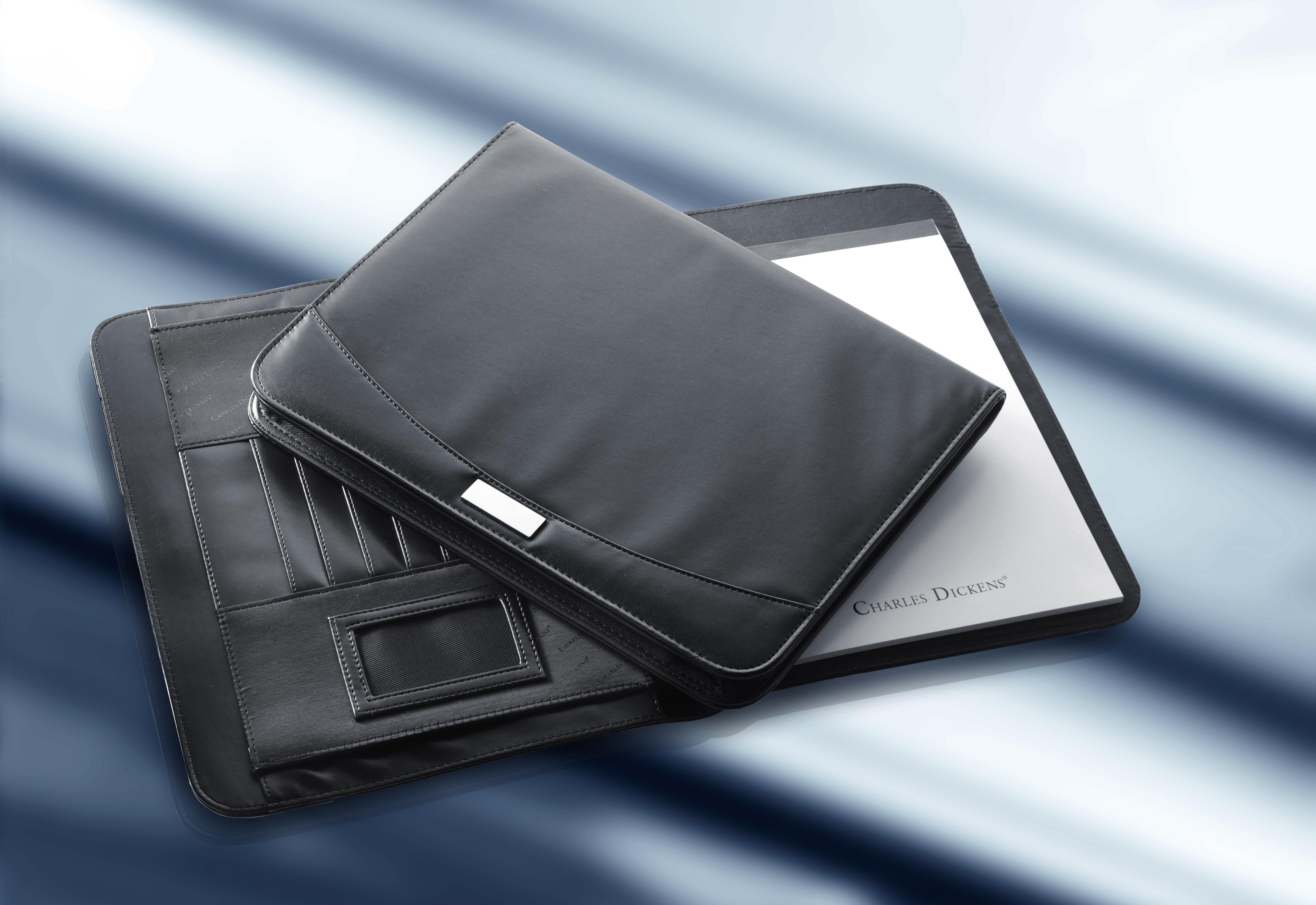 Portadocumentos Charles Dickens® de PU Giada
