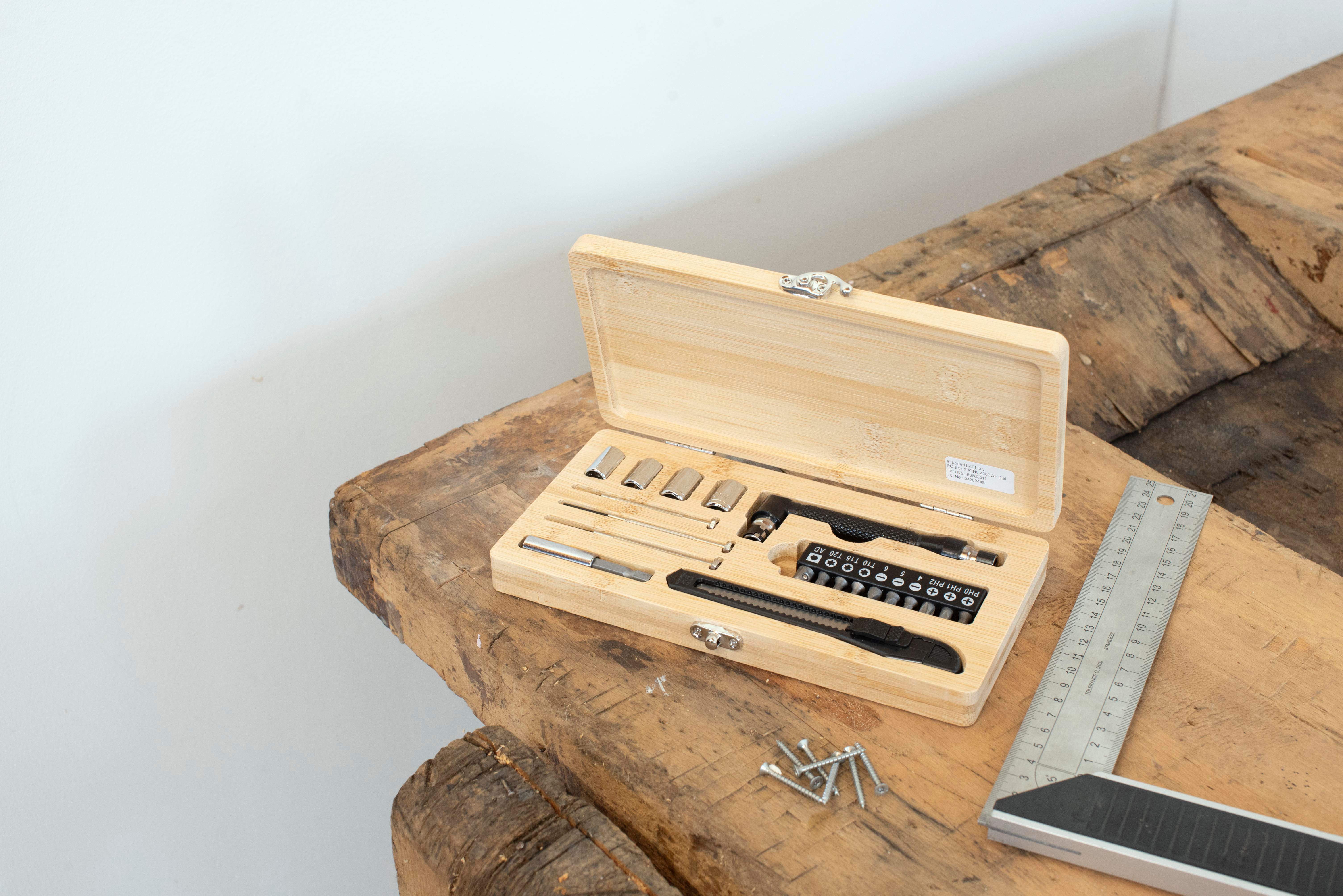 Set de herramientas de acero Elmar