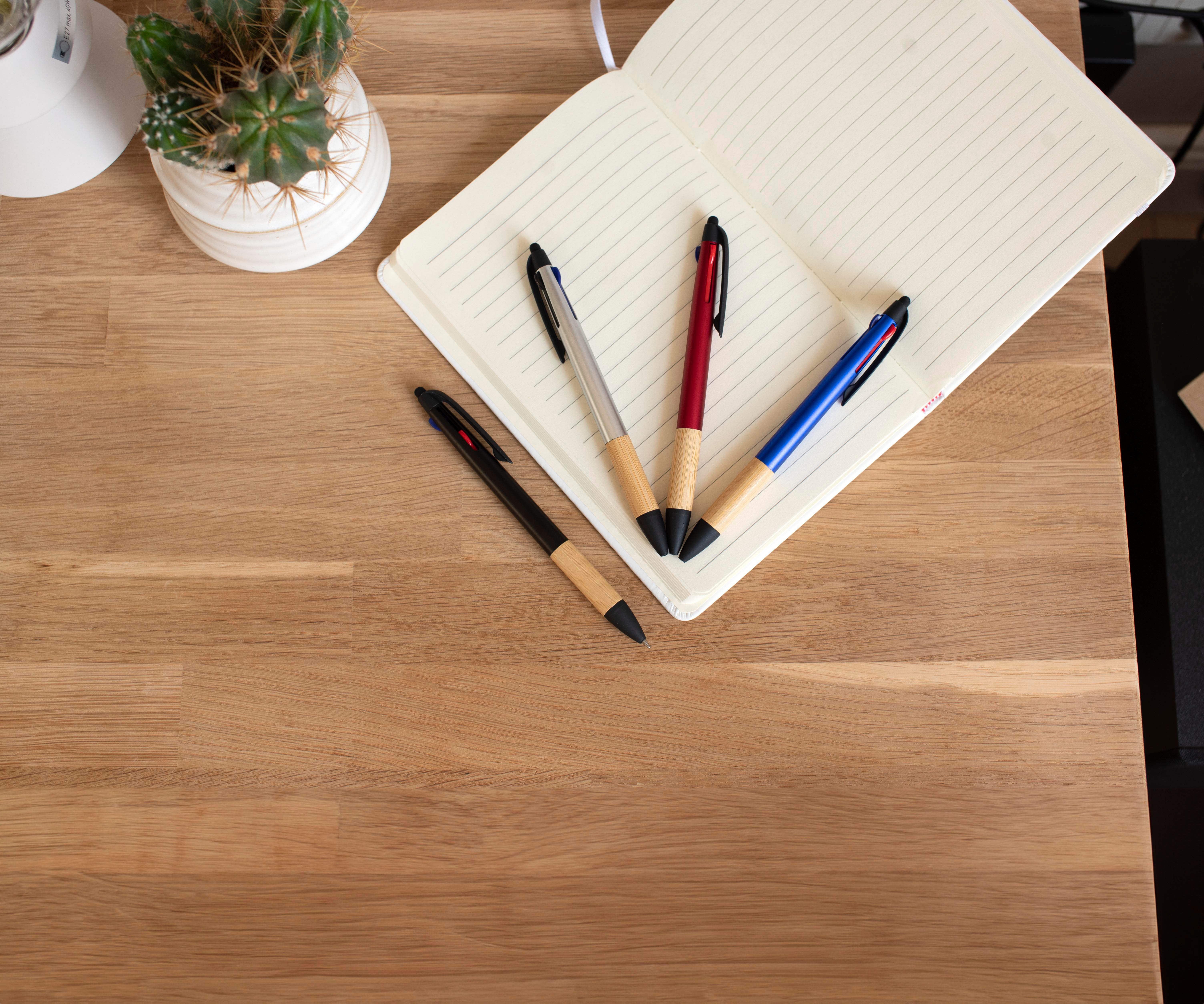 Bolígrafo de bambú y ABS con 3 tintas Malachi