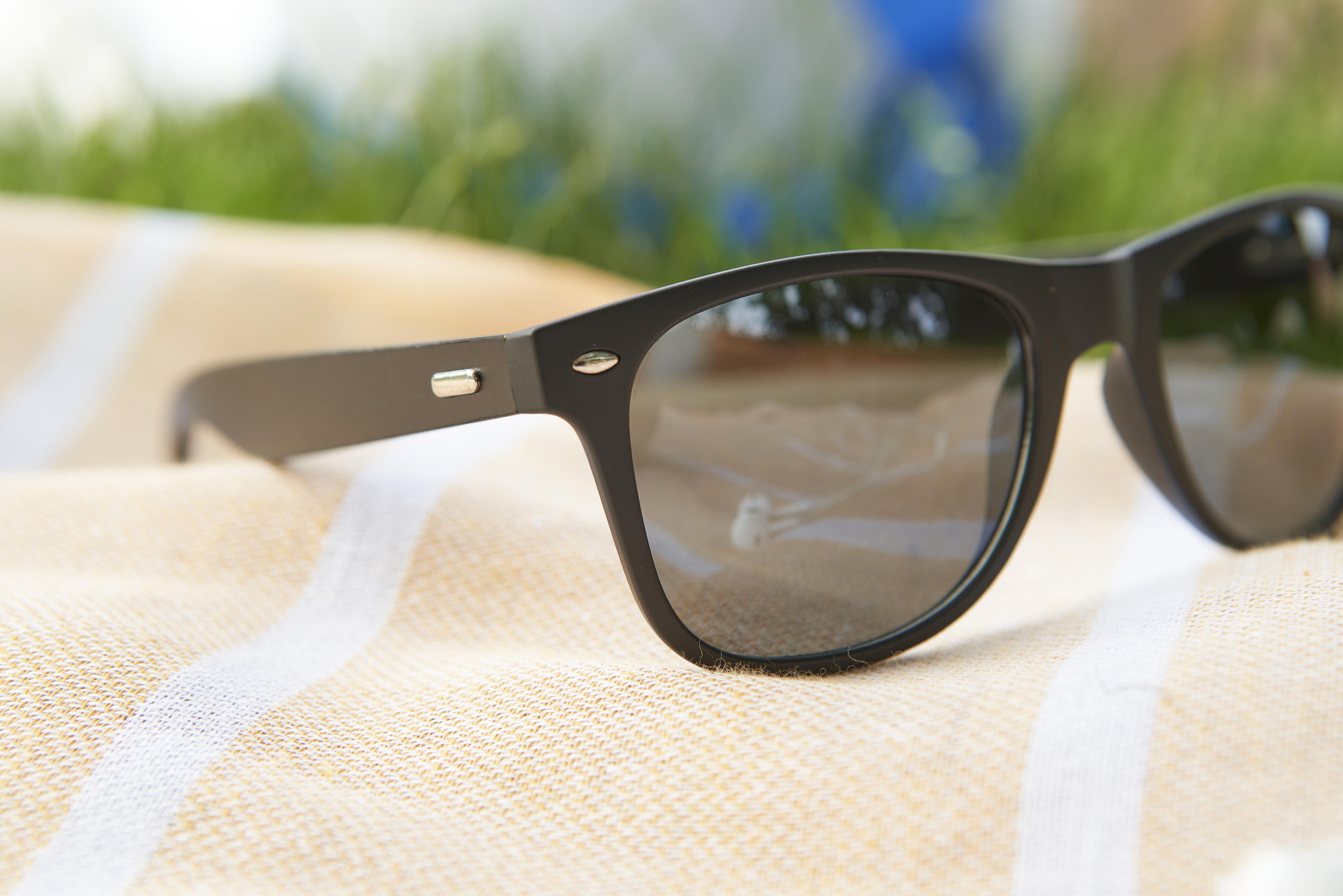 Gafas de sol de bambú y ABS Jaxon