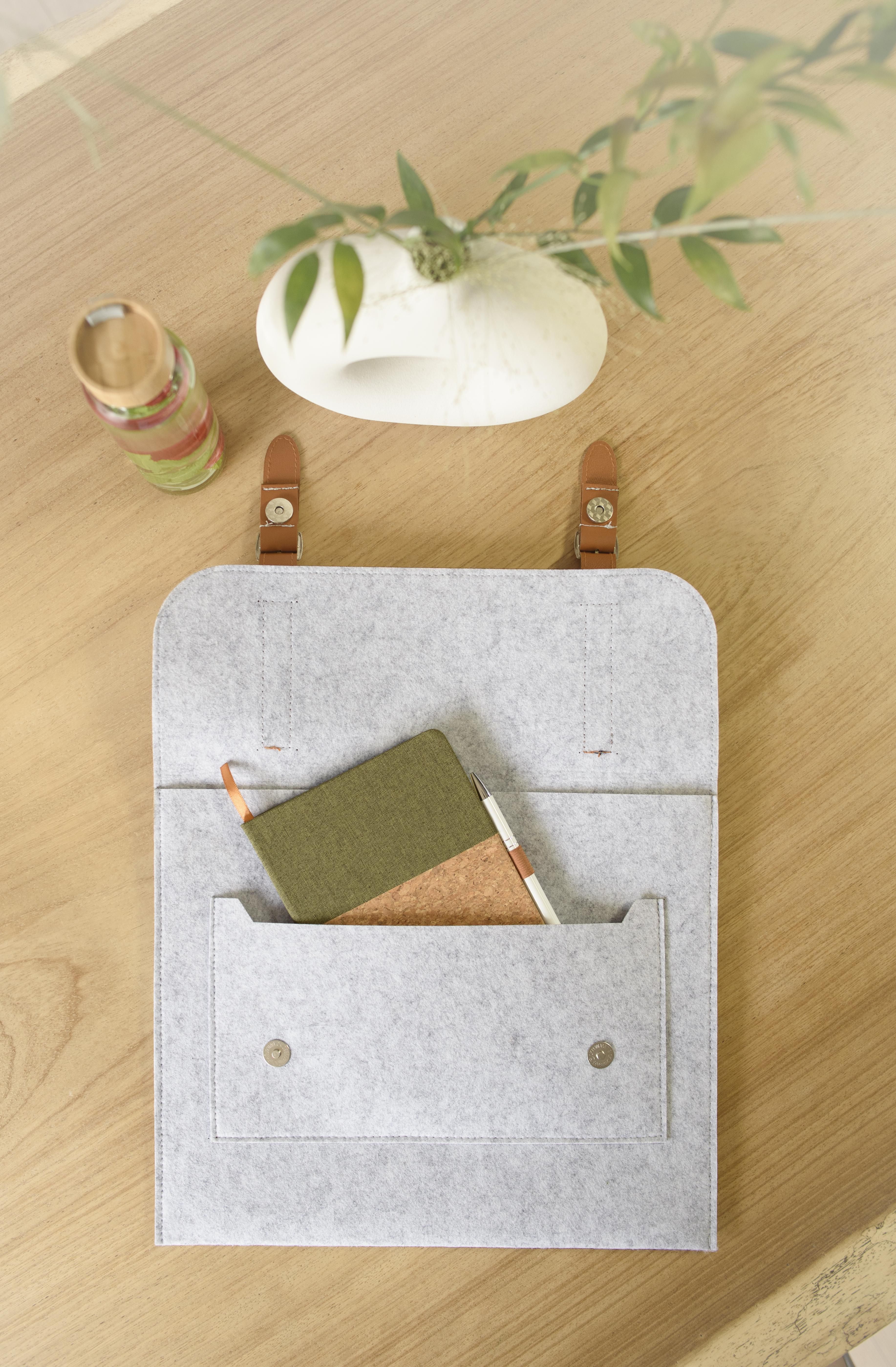 Portadocumentos de fieltro rPET Amelia